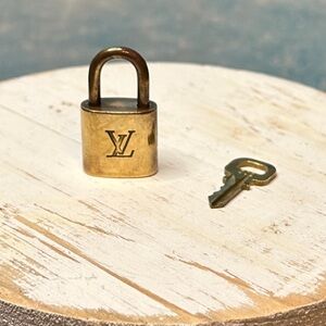Louis Vuitton Authentic Brass Padlock with Key #302